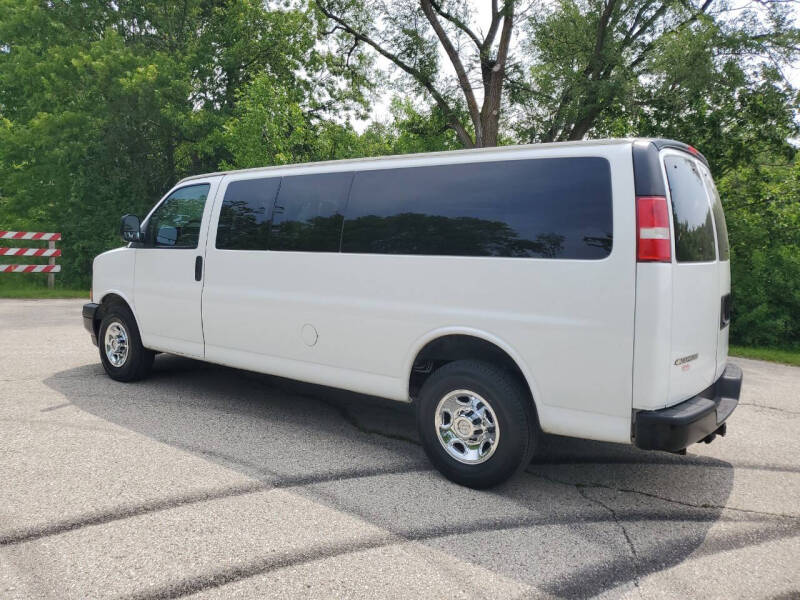 2017 Chevrolet Express LS 3500