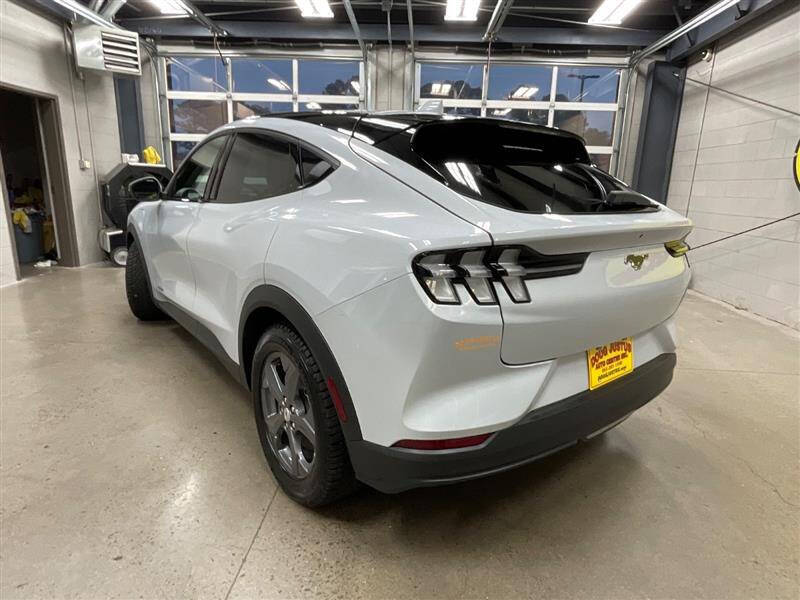 2021 Ford Mustang Mach-E Select