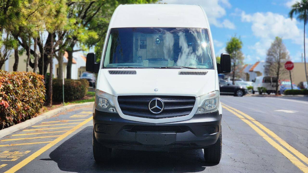 2015 Mercedes-Benz Sprinter  - $21,900