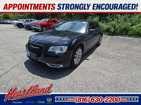 2017 Chrysler 300 Limited
