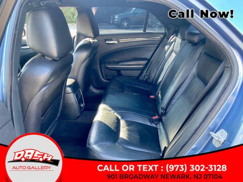 2011 Chrysler 300 Limited