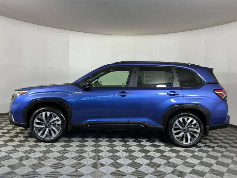 2025 Subaru Forester Touring Hybrid