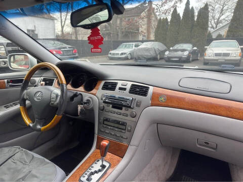 2005 Lexus ES 330