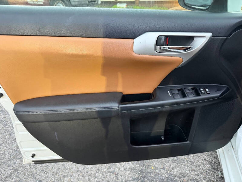 2012 Lexus CT 200h Premium