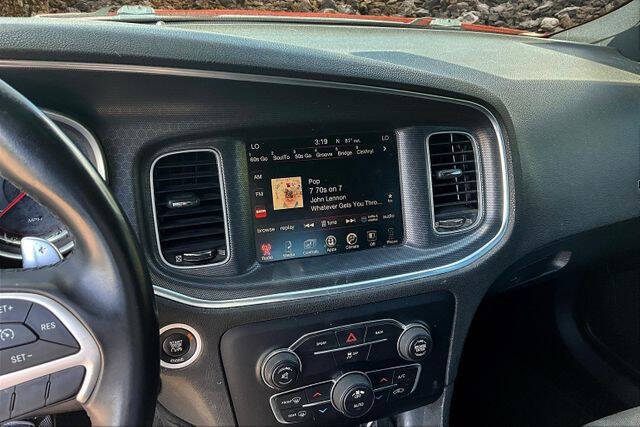 2015 Dodge Charger SXT