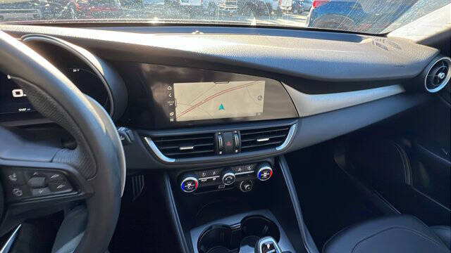 2025 Alfa Romeo Giulia