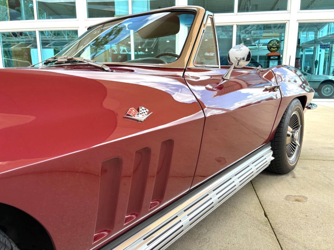 1966 Chevrolet Corvette 21