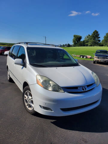 2006 Toyota Sienna for sale at Tumbleson Automotive in Kewanee IL