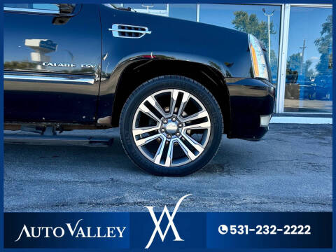 2011 Cadillac Escalade ESV Premium