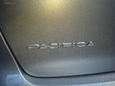 2020 Chrysler Pacifica Touring L