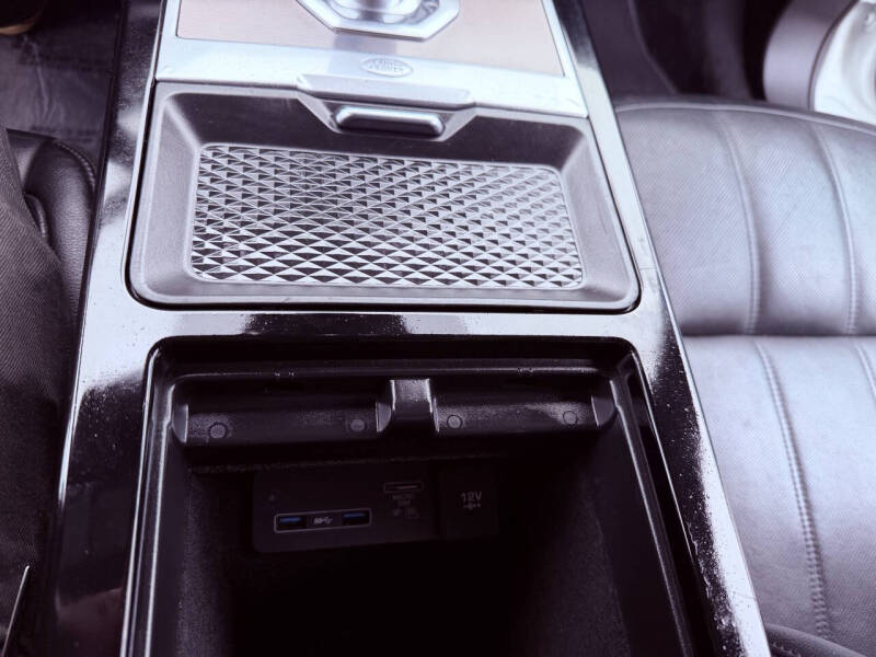 2020 Land Rover Range Rover Evoque SE