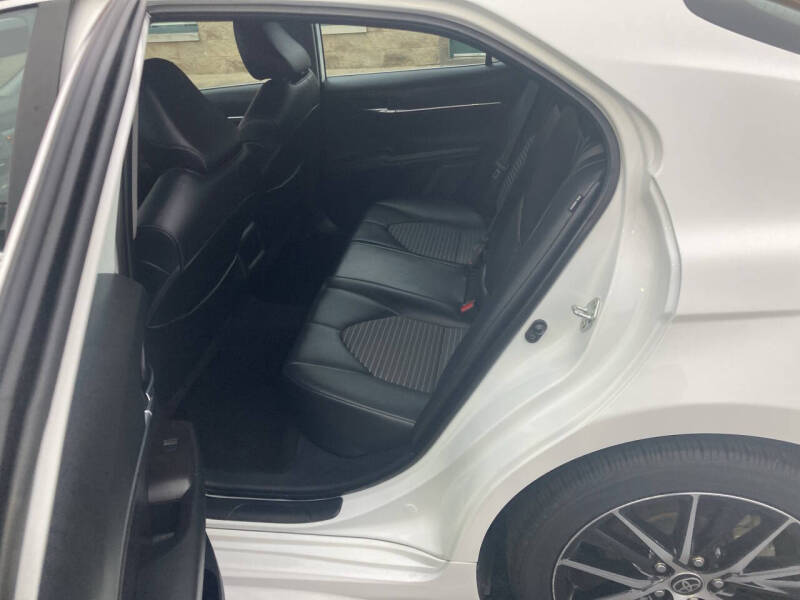 2022 Toyota Camry SE