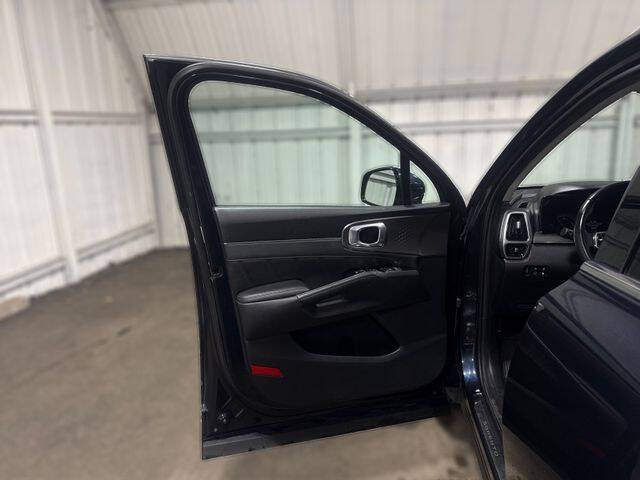 2022 Kia Sorento Plug-In Hybrid SX