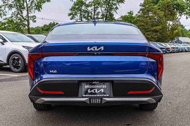 2025 Kia K4 EX
