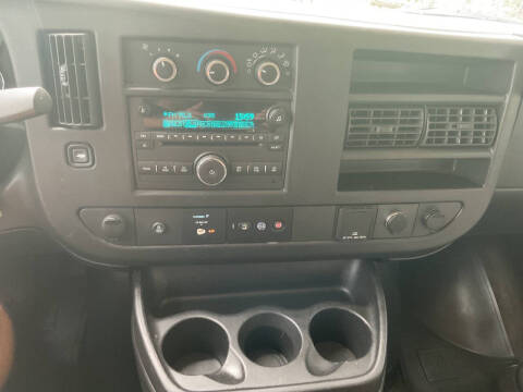 2017 Chevrolet Express LT 3500