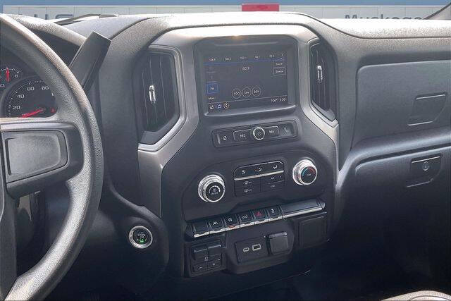 2023 GMC Sierra 1500 Pro