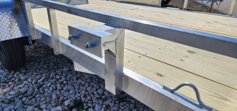 2026 QSA 82x12 Alum Utility