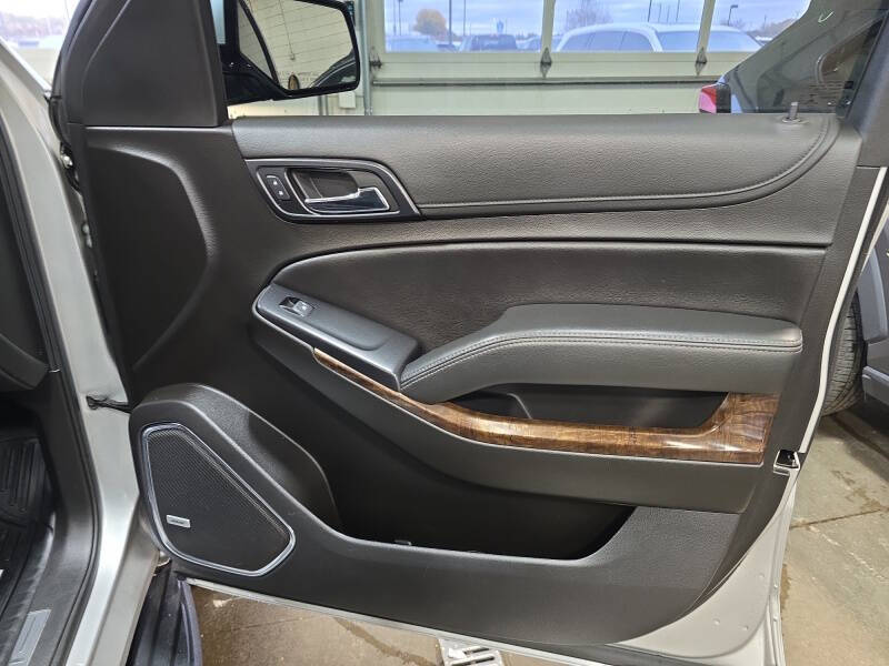 2020 Chevrolet Suburban LT