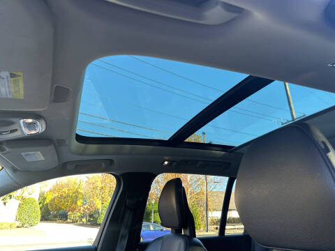 2018 Volvo XC90 T6 Momentum