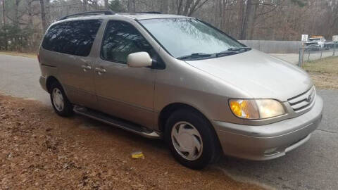 2002 Toyota Sienna for sale at Williams Auto Finders in Durham NC