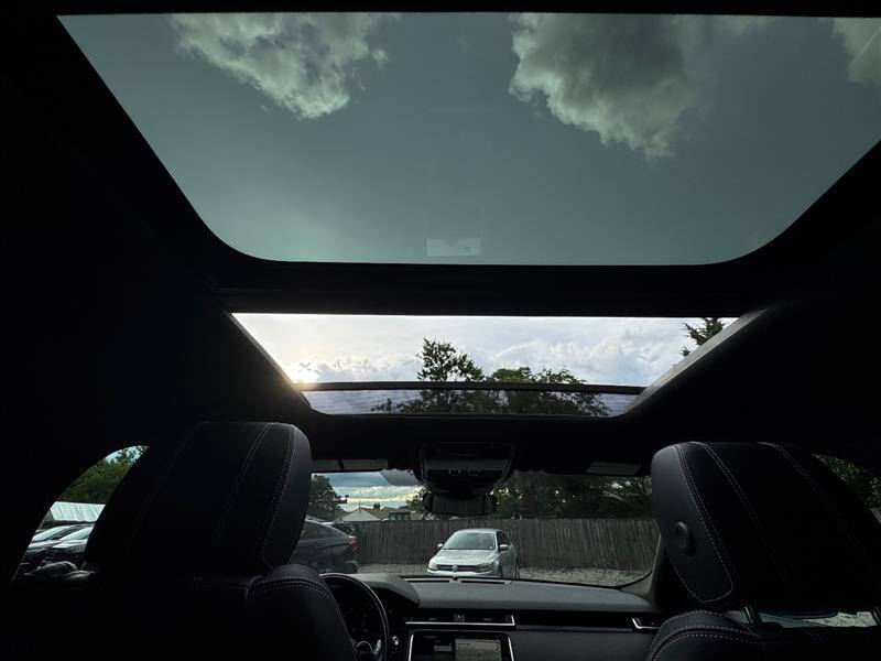 2018 Land Rover Range Rover Velar P250 R-Dynamic SE