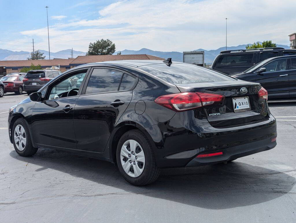 2018 Kia Forte for sale at Axio Auto Boise in Boise, ID