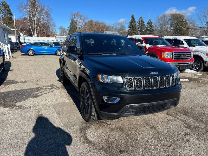 2019 Jeep Grand Cherokee Laredo E