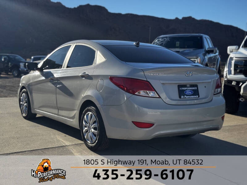 2017 Hyundai Accent SE