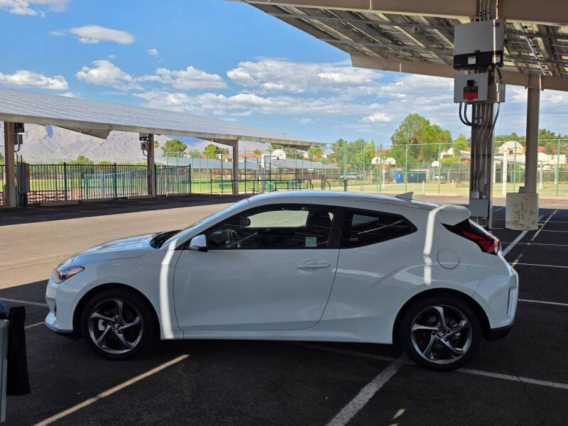 2019 Hyundai Veloster