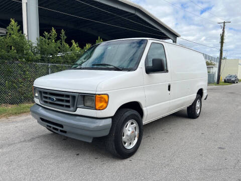 2007 Ford E-Series for sale at TRUCKS TO GO in Miami FL