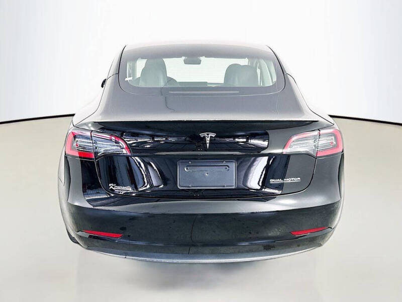 2023 Tesla Model 3 Performance