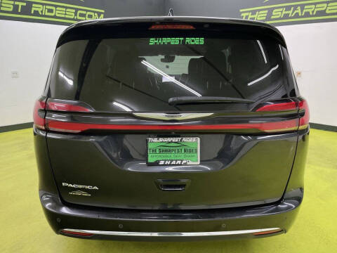 2022 Chrysler Pacifica Touring L