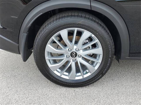 2025 Infiniti QX50 Luxe