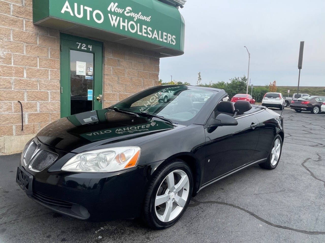 2007 Pontiac G6 for sale at New England Wholesalers in Springfield, MA