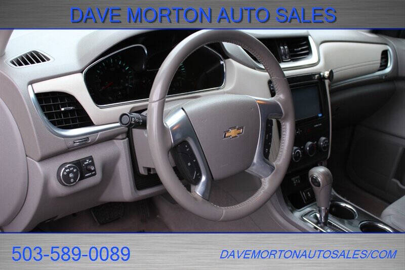 2017 Chevrolet Traverse LT