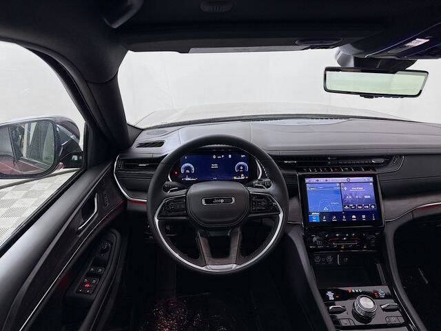 2025 Jeep Grand Cherokee L Overland