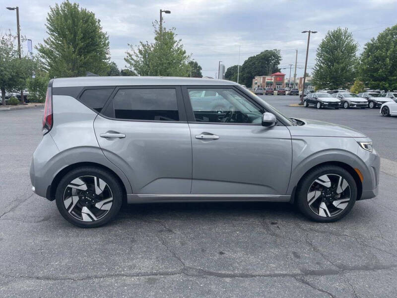 2023 Kia Soul GT-Line