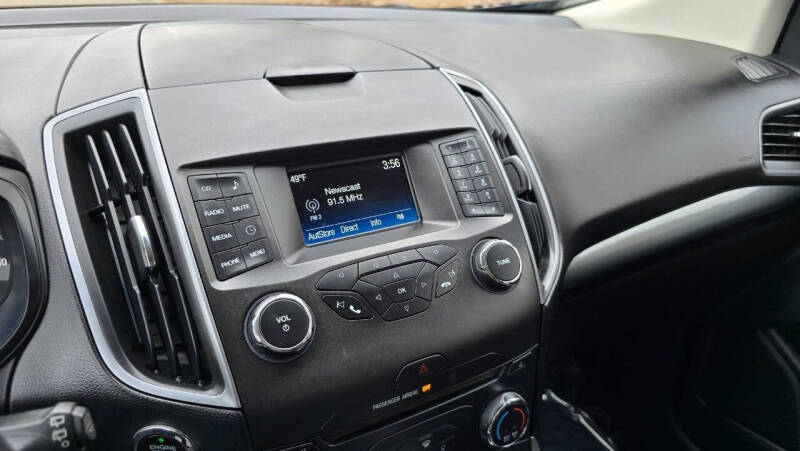 2017 Ford Edge SE