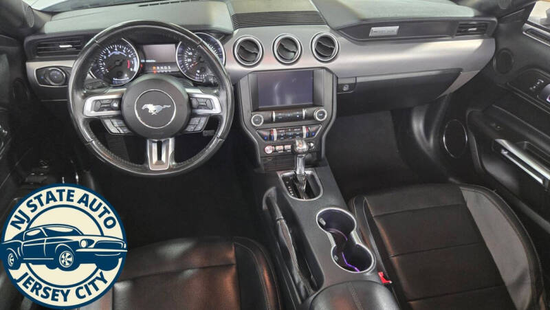 2022 Ford Mustang EcoBoost Premium