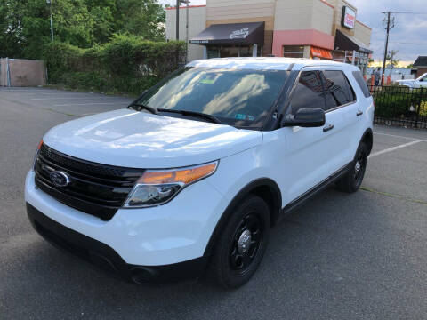 2013 Ford Explorer for sale at MAGIC AUTO SALES in Little Ferry NJ