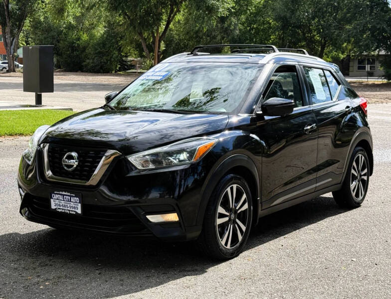 2020 Nissan Kicks SR
