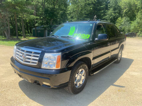 2005 Cadillac Escalade EXT for sale at Northwoods Auto & Truck Sales in Machesney Park IL