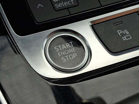 2021 Audi Q8 quattro Premium Plus 55 TFSI