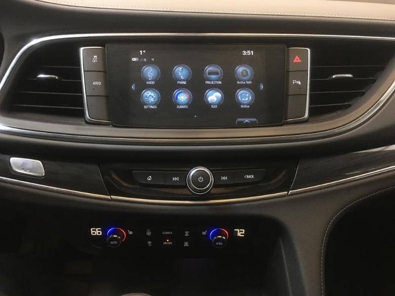 2018 Buick Enclave Essence