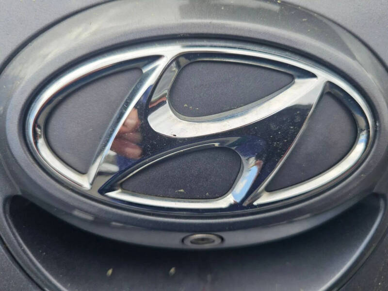 2017 Hyundai Veloster Value Edition