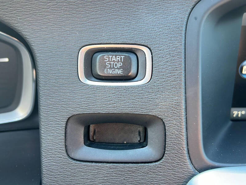 2015 Volvo V60 T5 Drive-E Premier