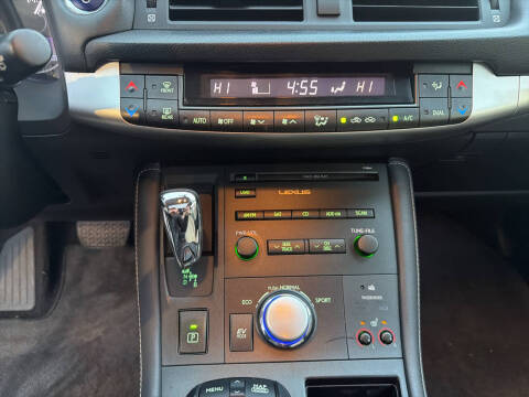 2011 Lexus CT 200h Premium