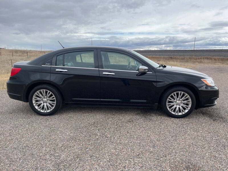 2011 Chrysler 200 Limited