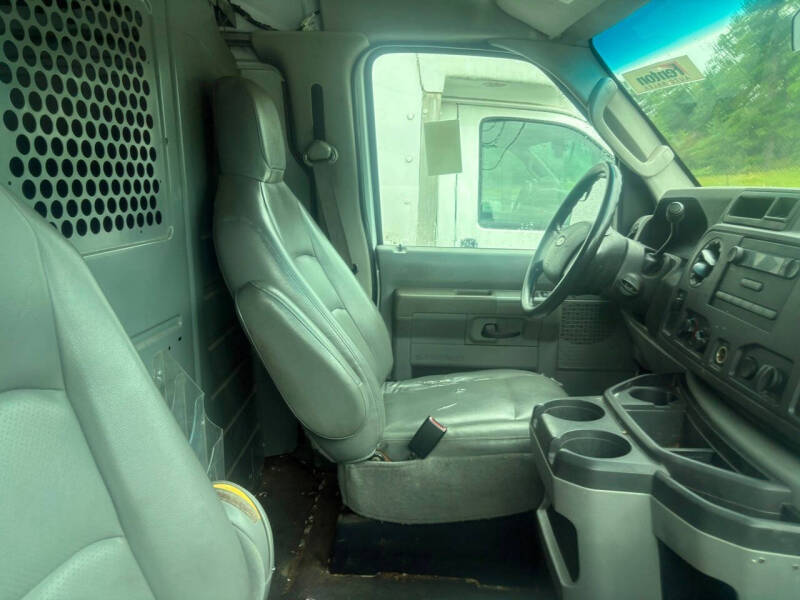 2010 Ford E-Series