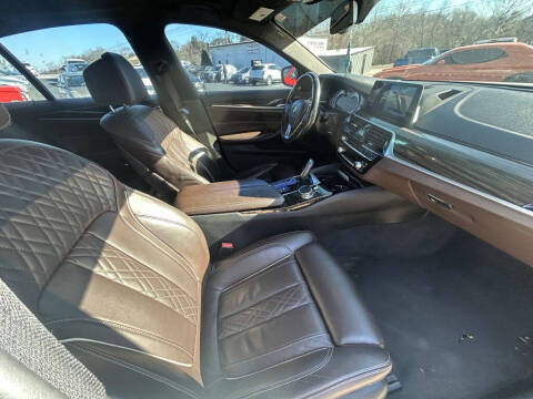 2018 BMW 5 Series 540i